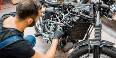 Teknik Bisnis & Sepeda Motor ( TBSM )