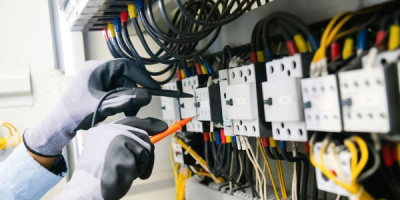 Teknik Instalasi Tenaga Listrik